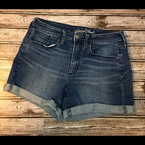 Jean shorts by Universal Threads Sz 8